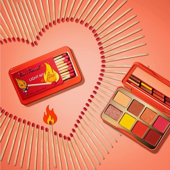 Too Faced Light My Fire Mini Eyeshadow Palette - Picture 12 of 14